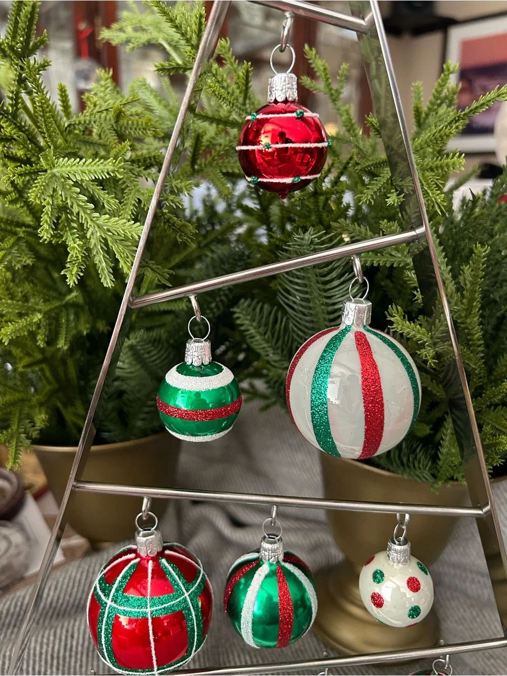Crate & Barrel Table Top Ornament Tree *NEW